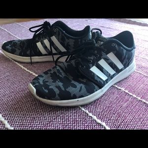Adidas cloudfoam sneakers